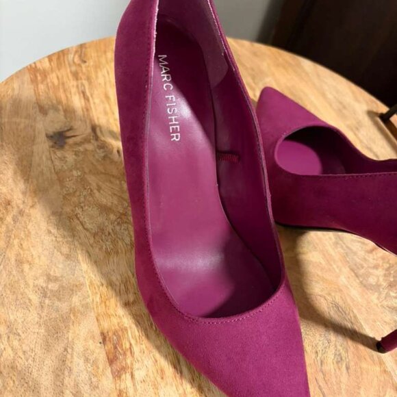 Marc Fisher Pump Heel - Picture 6 of 9